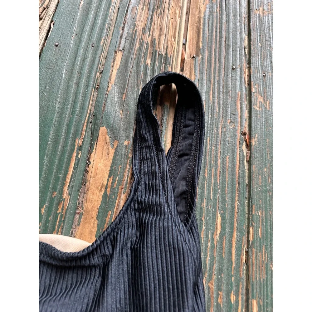 Vintage Ribbed One Piece Swimsuit Black Scoop Neck Tank Style 2324